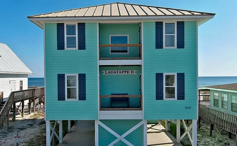 Beachfront Big Living Room + Kitchen + FREE Golf & Activities at 'Lagniappe II in Gulf Shores, Alabama, United States — photo 1