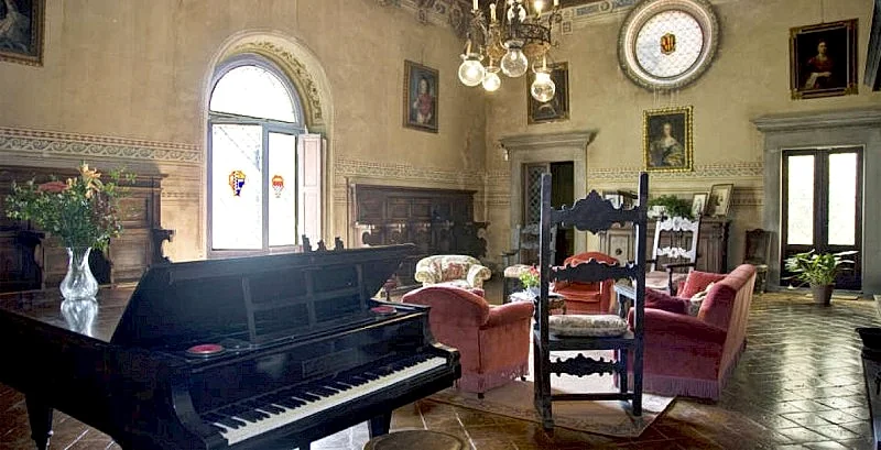 Photo 8