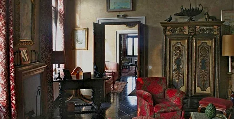 Photo 10