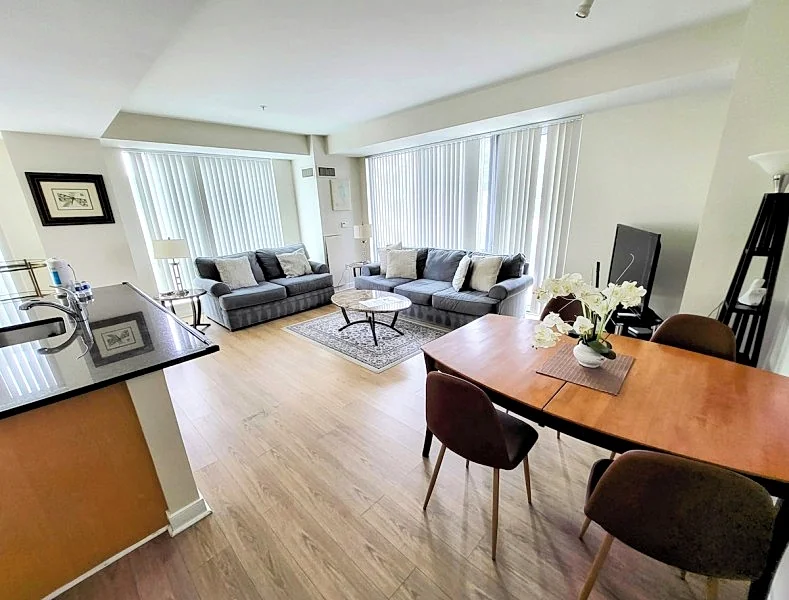 Large 2 Bed/2 Bath by MGH at Chalres River Park, Modern Bldg, Centrally Located