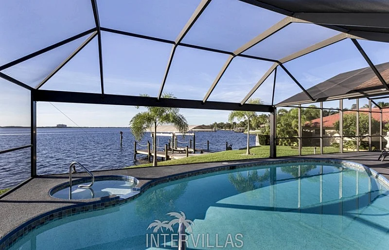 Cape Coral Vacation Rentals | Villa Laguna
