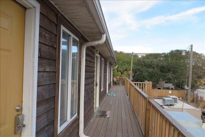 Folly Ha'i - Folly Beach Center St - Easy Walk to Beach #1394